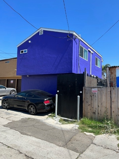 Building Photo - 3672 Van Dyke Ave