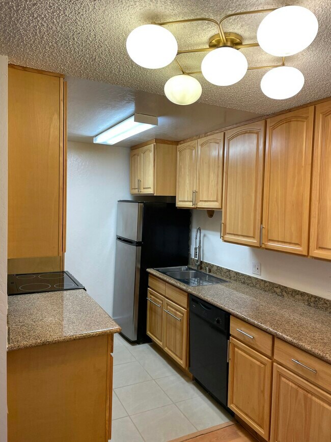 Foto del edificio - 402 Boardwalk Ave