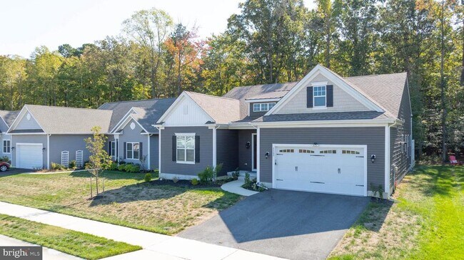 Building Photo - 22395 Arbor Cir
