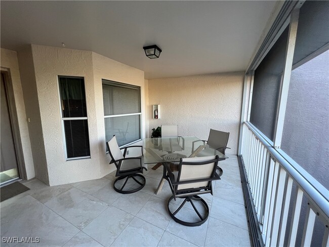 Foto del edificio - 14541 Hickory Hill Ct