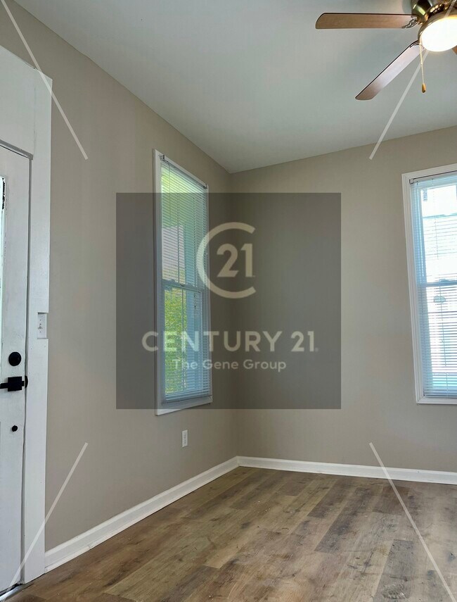 Foto del edificio - 319 Wyoming St