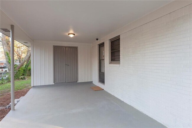 Building Photo - 4332 Rob Roy Ln