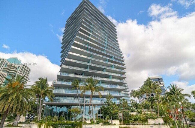 Foto del edificio - 2675 S Bayshore Dr