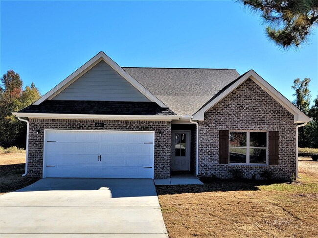 Foto del edificio - Home for Rent in Hazel Green, AL!!! View w...