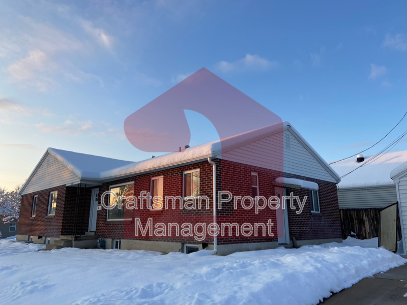 Primary Photo - 1597 E 2700 S