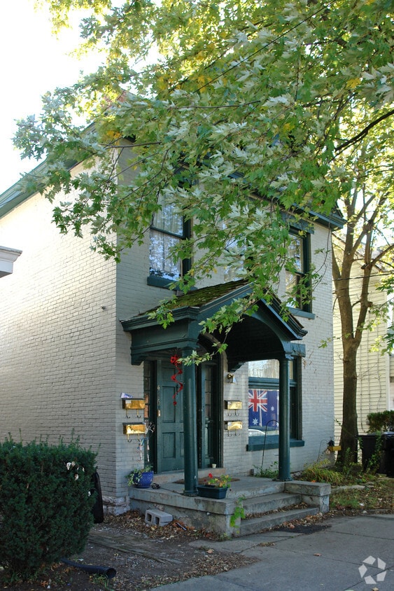 426 N Broadway, Lexington, KY 40508 Apartments in Lexington, KY
