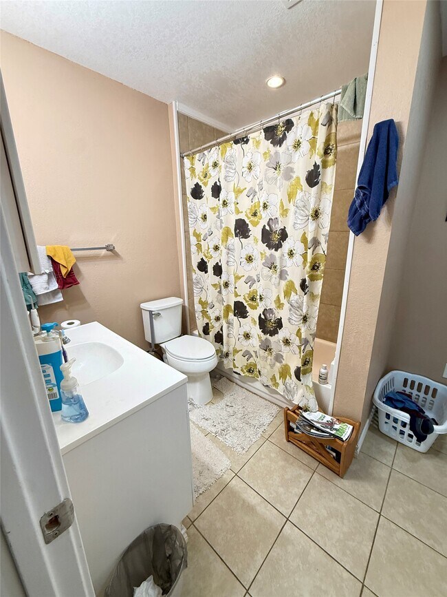 Foto del edificio - 5911 Farm to Market Rd 1459