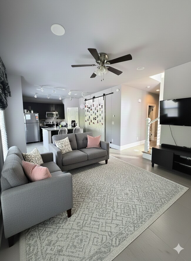 Photo - Luxury Student Living- 4BR/4BA Townhome Near UGA (Available Fall 2026)