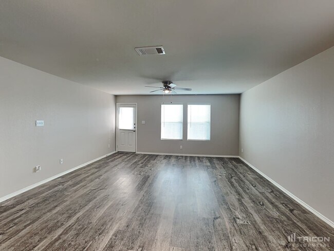 Building Photo - 9802 Marbach Brk