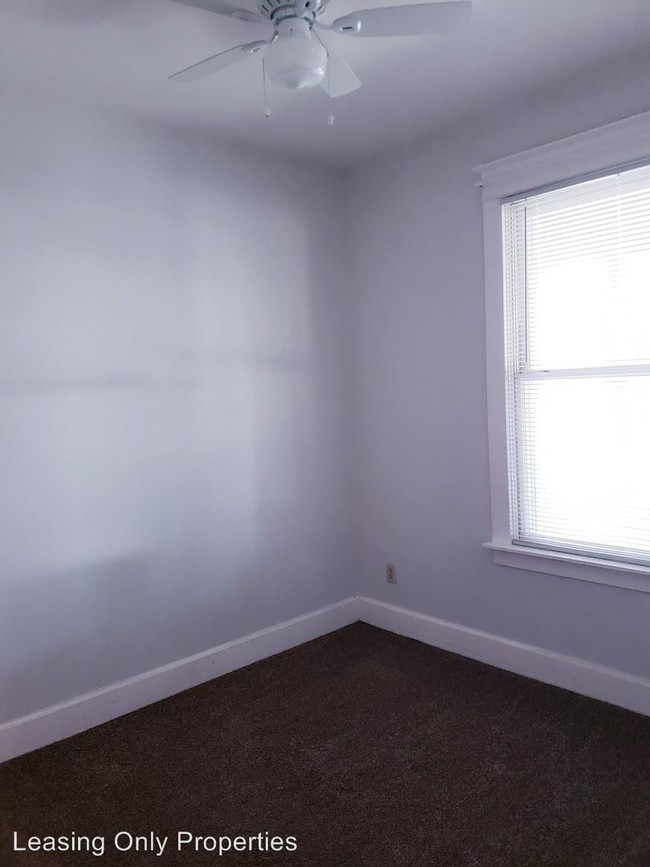 Building Photo - 3 br, 1 bath House - 2407 Thor Avenue