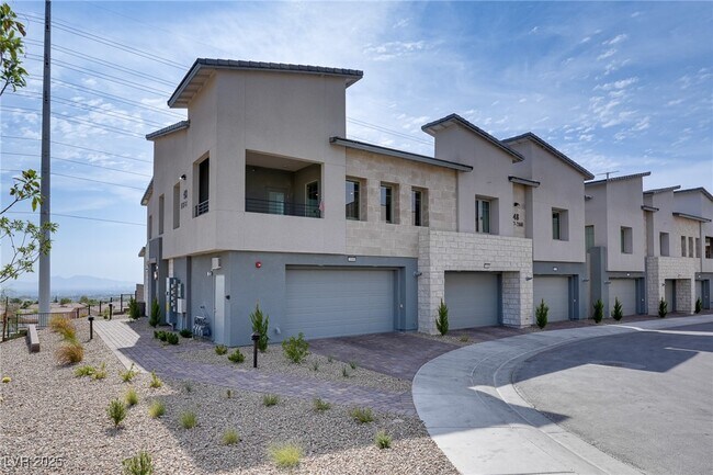 Foto del edificio - 600 Carriage Hill Dr