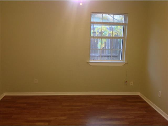 Foto del edificio - 1601 Rutland Dr