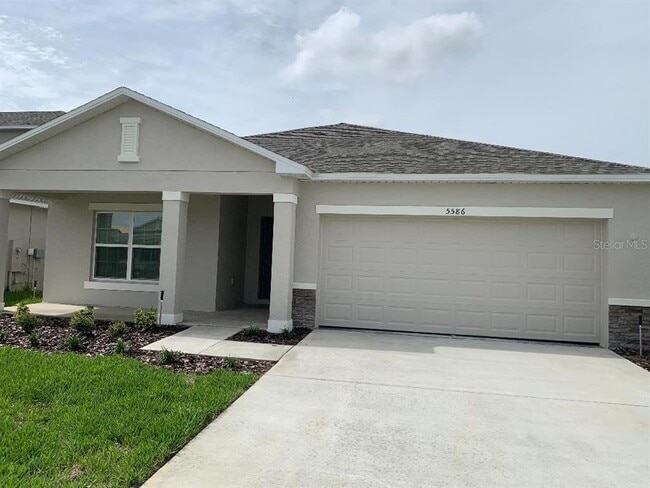 Building Photo - 5586 Tranquila Ln