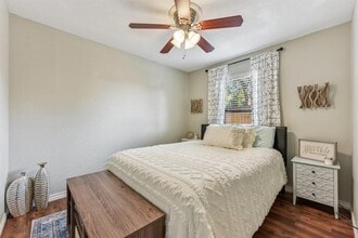 Building Photo - 1624 Aquarena Springs Dr