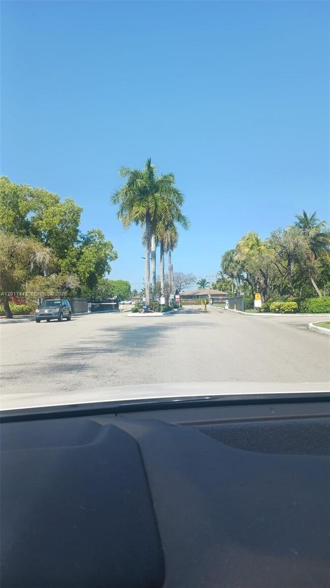 Foto del edificio - 8650 SW 133rd Avenue Rd