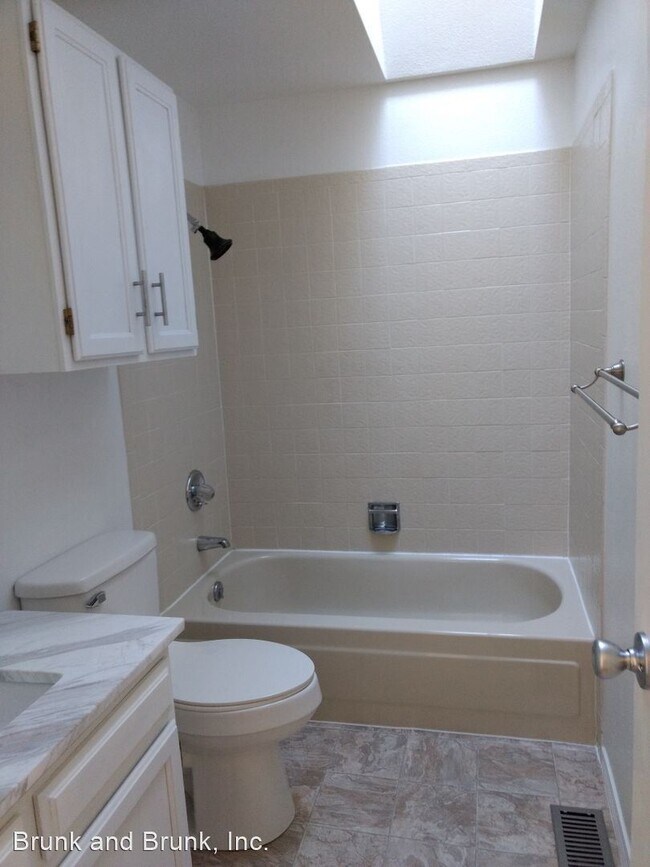 Building Photo - 2 br, 2 bath House - 5734 Stoney Pass