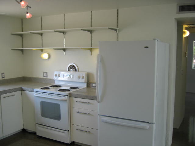 Foto del edificio - 1250 E Manlove St