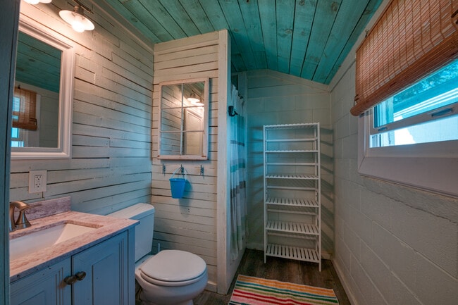 Foto del edificio - 1509 Miller Ave