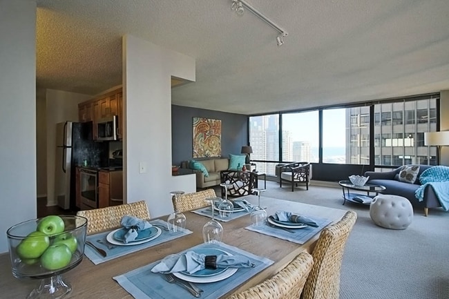 Foto del edificio - 230 E Wacker Dr