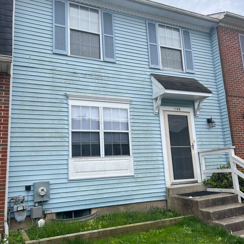 Primary Photo - 1138 Old Forge Rd
