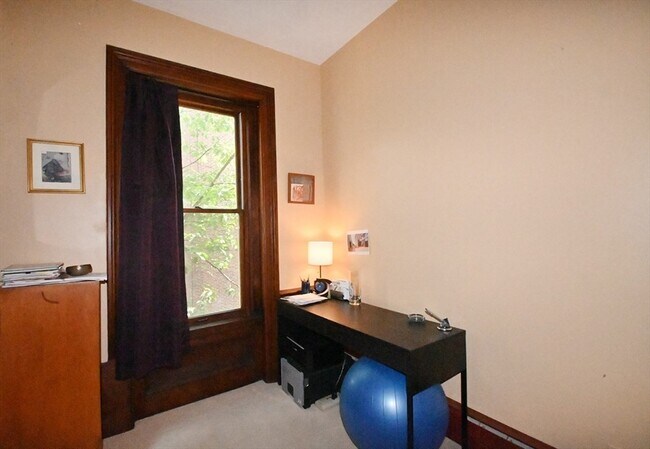 Foto del edificio - 486 Columbus Ave