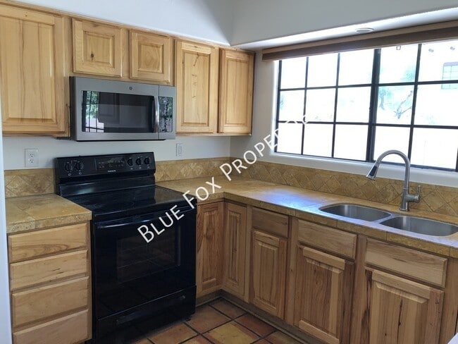 Photo - 759 W. Clear Creek Way- House