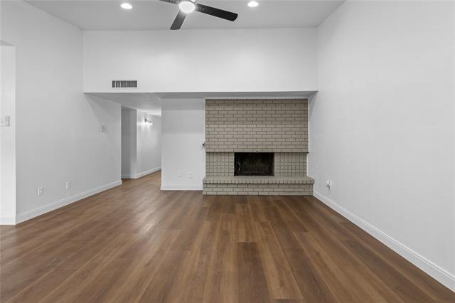 Foto del edificio - 4714 Sprucewood Ln