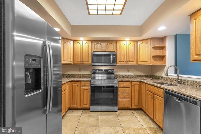Building Photo - 7 Gingerwood Ct
