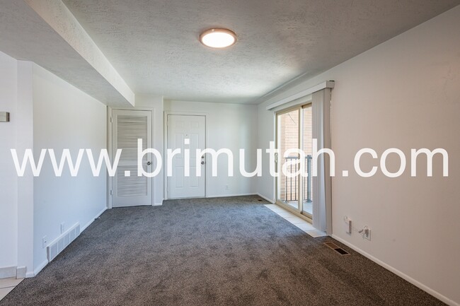 Building Photo - 4801 S 1740 E