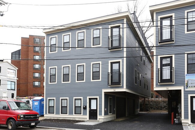 Building Photo - 14-16 McBride St