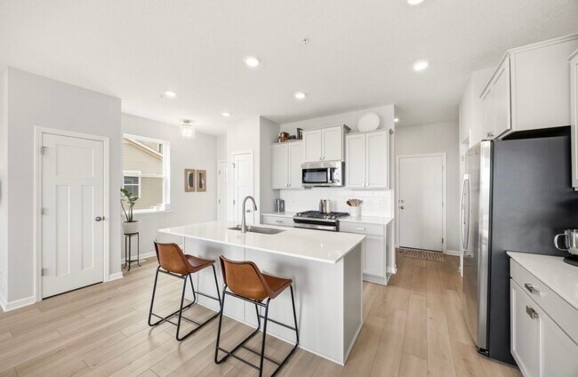 Foto del edificio - 6719 Bluestem Way