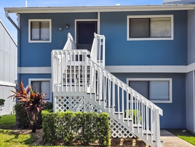 Building Photo - Limited-Time Offer: 1 month Rent free for 13 month lease, Apply now!