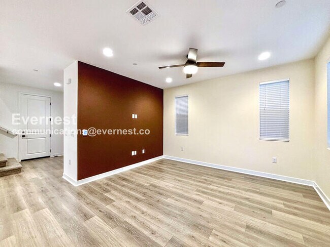 Foto del edificio - 29564 Monarch Rd