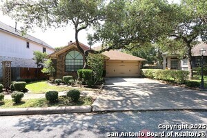 Foto principal - 8810 Lost Arbor Cir