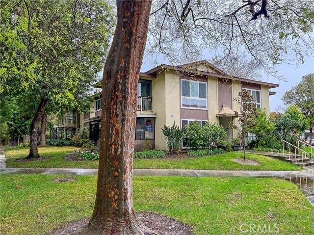 Foto del edificio - 835 Ronda Sevilla