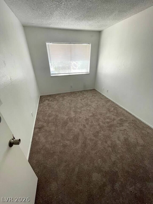 Foto del edificio - 4363 Spencer St