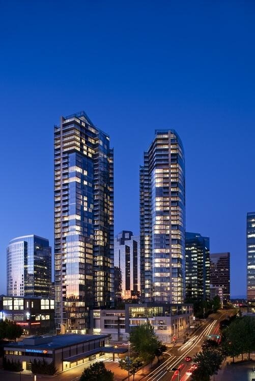 Foto del edificio - 10700 NE 4th St