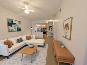 Building Photo - 4015 Venetian Bay Dr