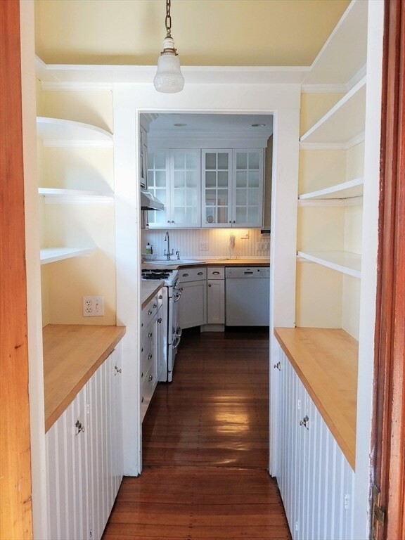 Foto del edificio - 78 N Beacon St