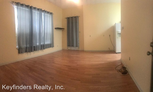 Building Photo - 1 br, 1 bath House - 1365 Carter Ave.
