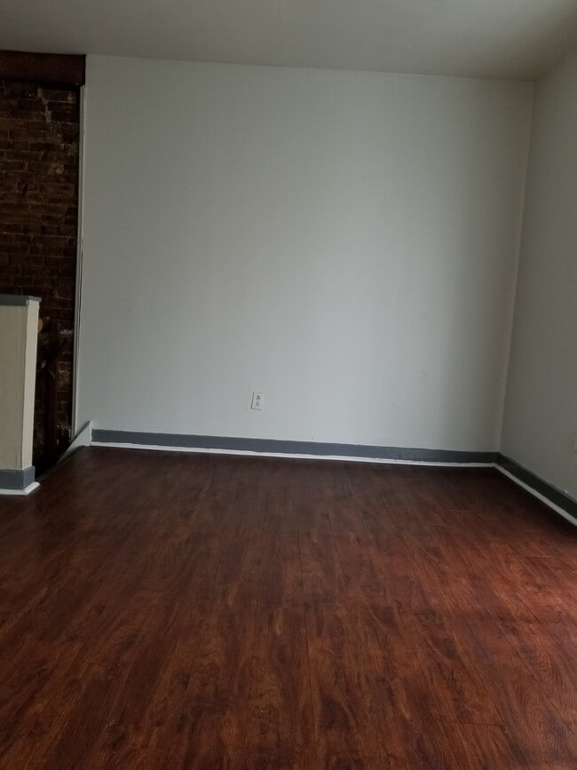 Building Photo - 1134 Rodman St