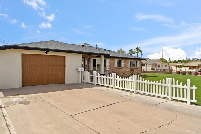 Photo - 2234 N 74th Way House