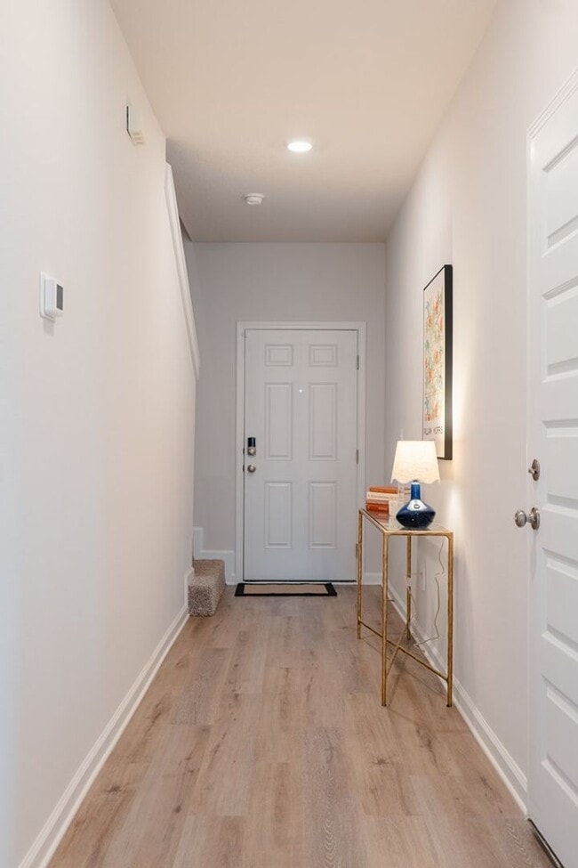 Building Photo - $500 Move-In Discount! Fresh, Modern Living in Bemiss Springs – Stylish New-Construction 3BR Town...