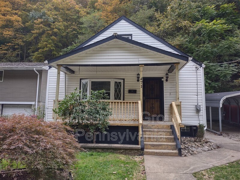 Primary Photo - 471 Crawford Run Rd