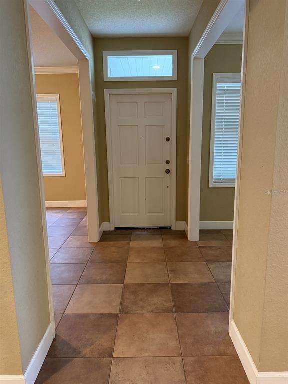 Building Photo - 3613 Summerlin Ave