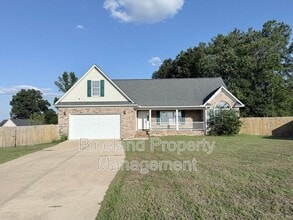 Building Photo - 641 Corsegan Rd