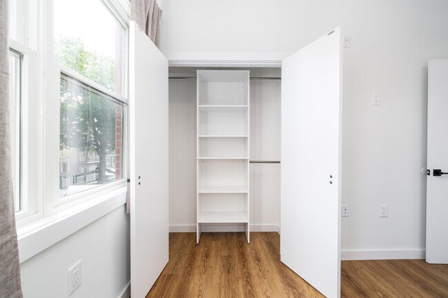 Foto del edificio - 224 Garfield Ave