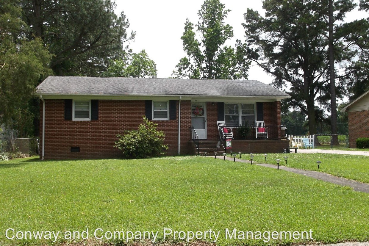 Primary Photo - 803 Carraway Dr