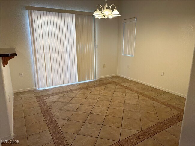 Foto del edificio - 6316 Desert Leaf St