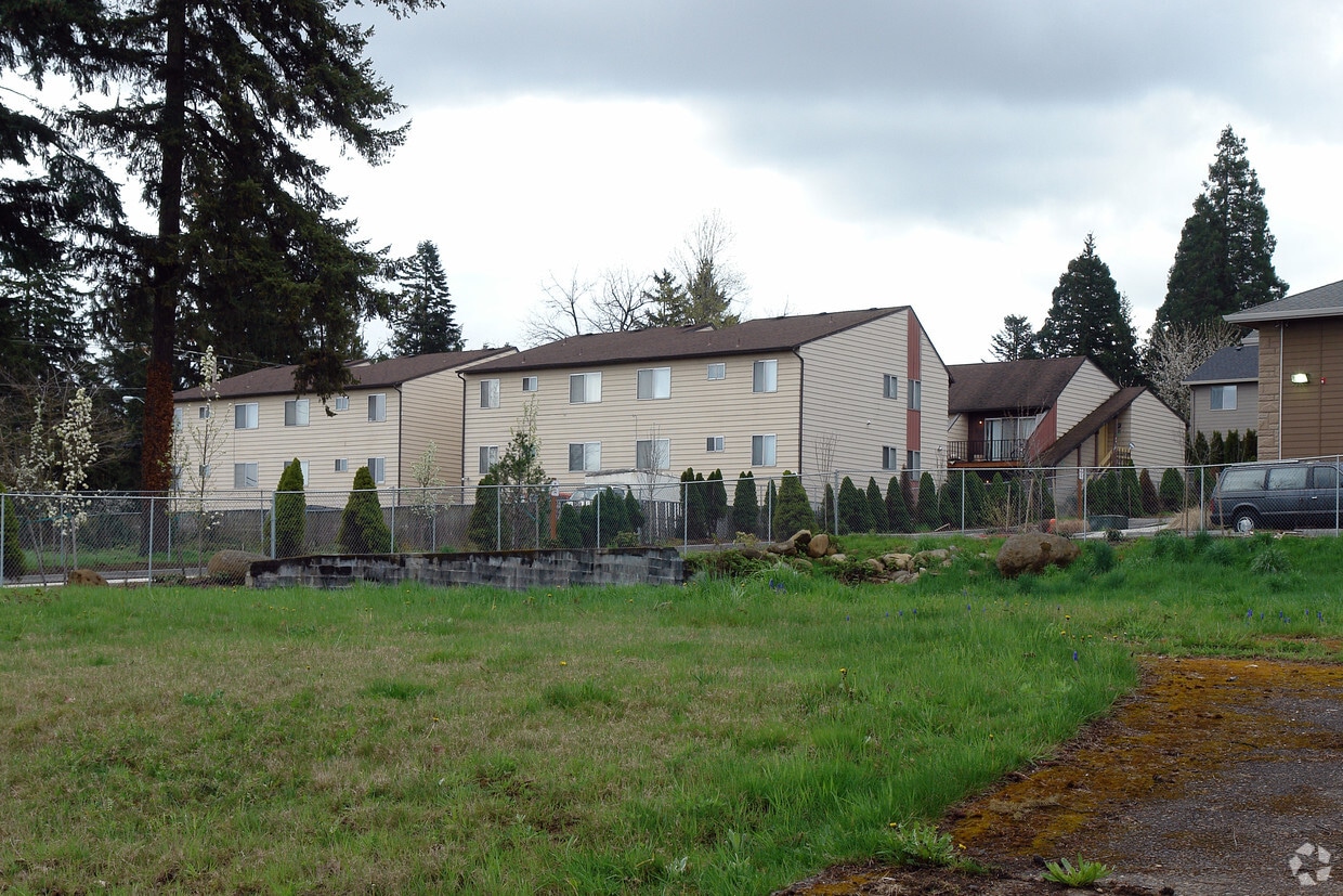 Primary Photo - Fir Crest Condominiums